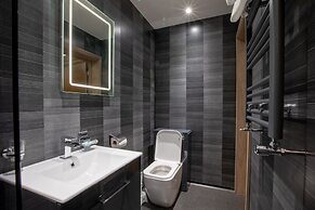Grainger Apartments