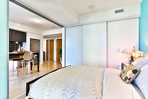 CITYPLACE 1B LUX CONDO LAKESIDE SKYDOME MTCC