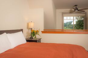 The Cottages on Salt Spring Island