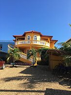Blue Parrot Beach House