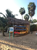 Blue Parrot Beach House