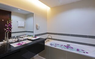 Sunrise Hotel