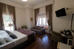 Scots House Hotel