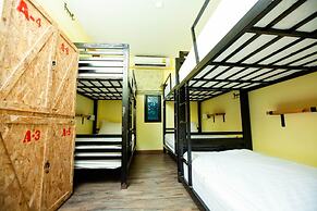 Doolay Beachfront Hostel