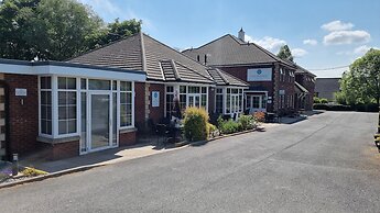 The Avenue Hotel