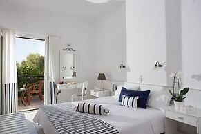 Iris Beach Hotel
