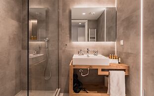 Acropolis Luxury Living