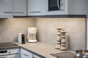 Acropolis Luxury Living