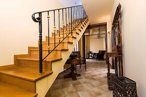 Moraitis Mansion