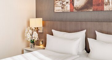 PLAZA Premium Grand Winston