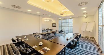 PLAZA Premium Grand Winston