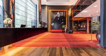 PLAZA Premium Grand Winston