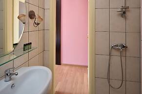 Delphi Art Hotel