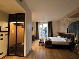 Hotel Master