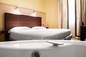 Hotel Master
