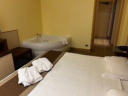 Hotel Master