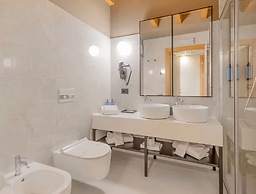 Hotel Master