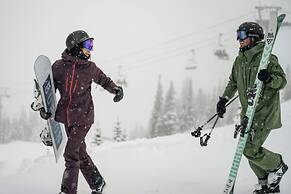 Four Seasons Resort Whistler