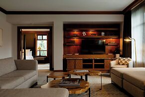 Four Seasons Resort Whistler