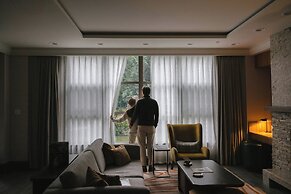 Four Seasons Resort Whistler