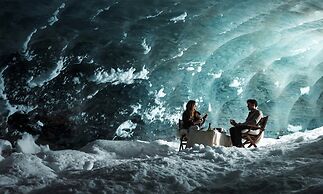 Four Seasons Resort Whistler