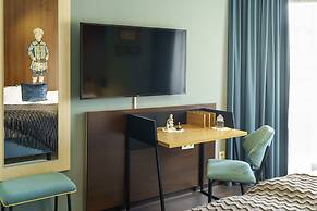 Tante ALMA’s Bonner Hotel
