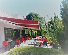ibis Nuits Saint Georges