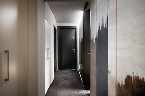 Charming House DD724