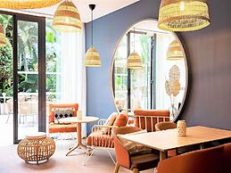 Croisette Beach Hotel Cannes - MGallery Collection