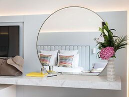 Croisette Beach Hotel Cannes - MGallery Collection
