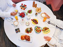 Croisette Beach Hotel Cannes - MGallery Collection