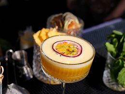 Croisette Beach Hotel Cannes - MGallery Collection