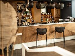 Croisette Beach Hotel Cannes - MGallery Collection