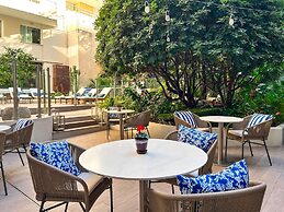 Croisette Beach Hotel Cannes - MGallery Collection