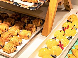 Croisette Beach Hotel Cannes - MGallery Collection