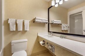 Best Western Cold Lake Inn