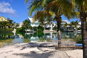 Sandyport Beach Resort