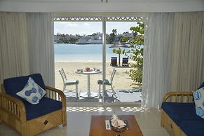 Sandyport Beach Resort