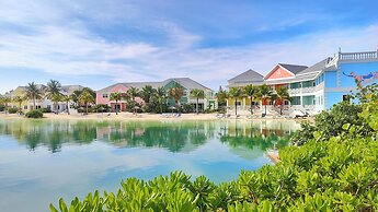 Sandyport Beach Resort