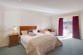 Crystal INN