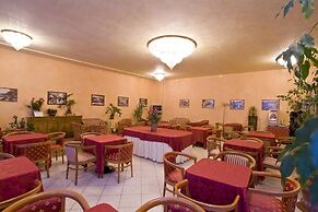 Hotel Roma