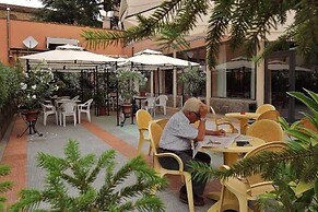 Hotel Roma