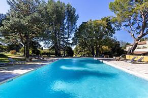 Best Western Le Val Majour