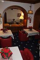 Hotel Majoni