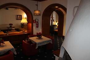 Hotel Majoni