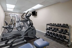 Travelodge by Wyndham Fort McMurray