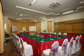 Parigata Resort & Spa