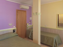 Hotel Arco Romana