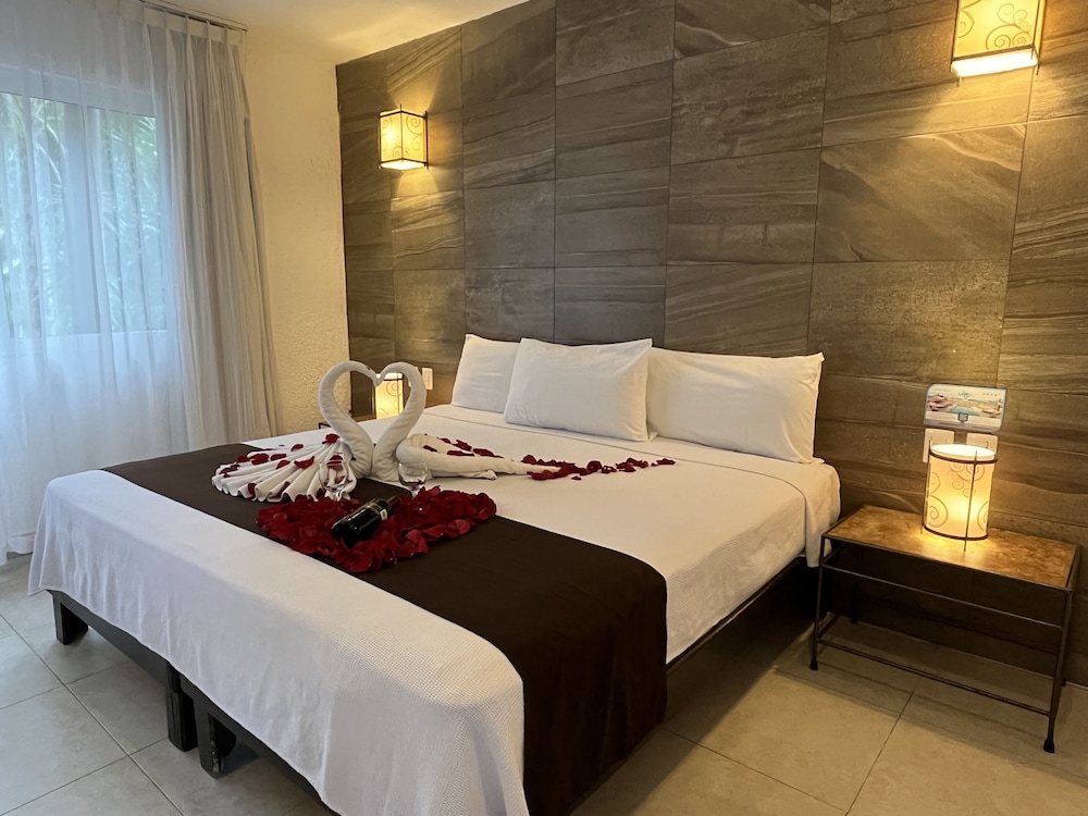 Tukan Hotel Playa del Carmen