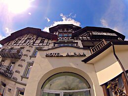 Alpina Hotel